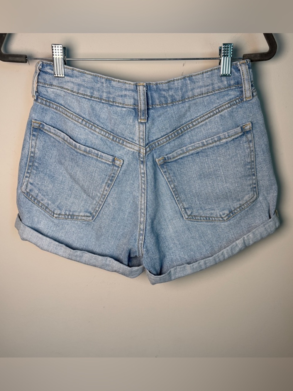 Old Navy High-Rise OG Straight Jean Shorts Vintage Retro| Light Wash | Size 2 - Picture 2 of 7